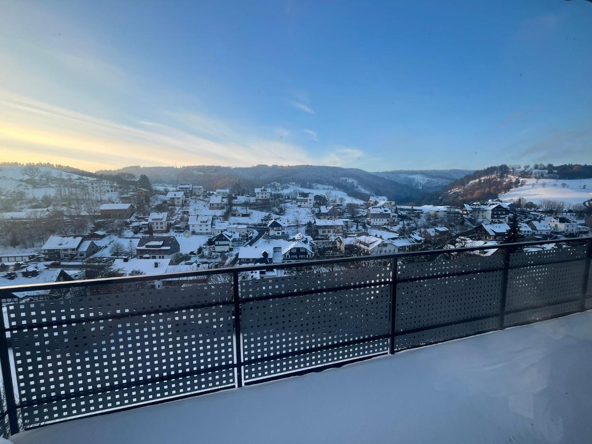 Apartamento Panoramablick Willingen Schwalefeld Exterior foto